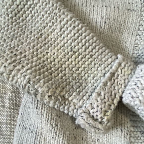 Girls 5 piece Bundle- Sz-2T- Roots Cabin Dress-Shirt, H&M Dress/Jeans-Sz-2T - Picture 9 of 16